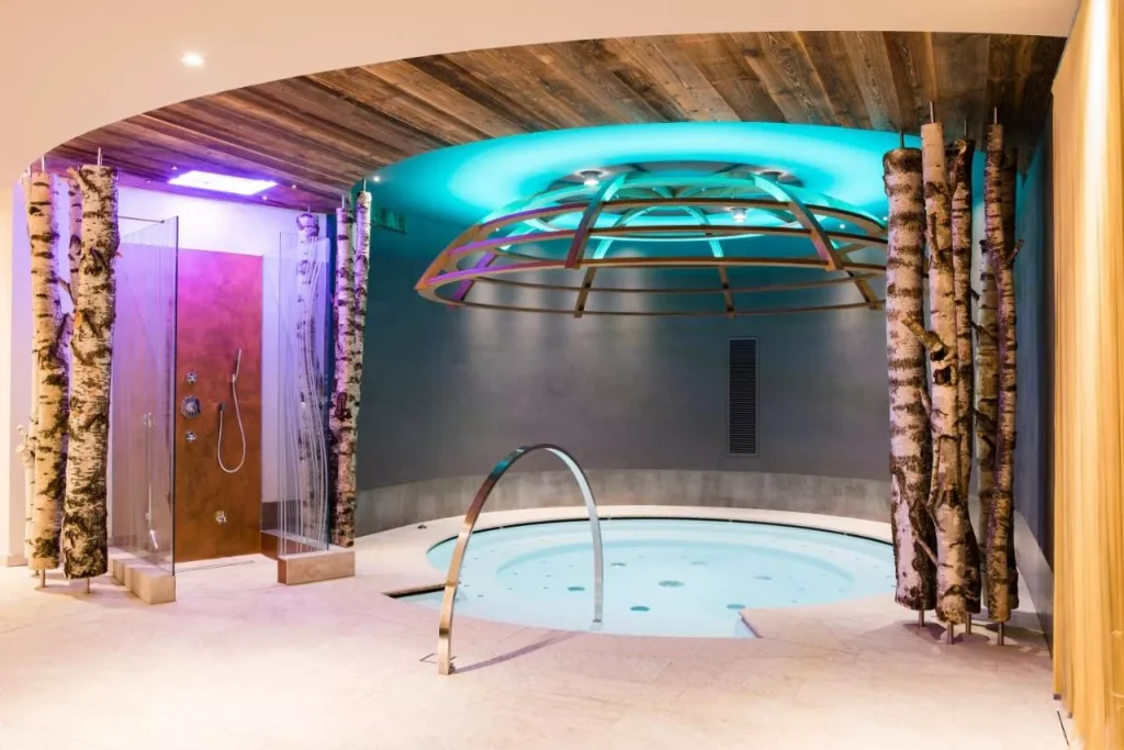 Hotel alaska