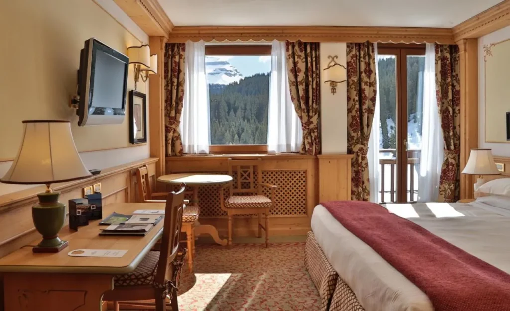 Th golf hotel
